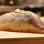 すし処 優勝 - 鯵