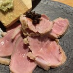 越の串焼き ニワノトリ - 鴨わさ