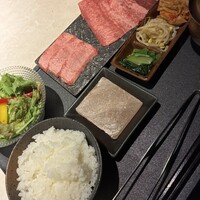 牛の達人　Private 西新宿店 - 