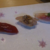 小判寿司 棚倉 - 二皿目の赤身、蛤、鯵