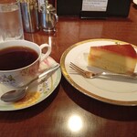 Le Premier Cafe - エチオピア チェルチェレ  プリンケーキ