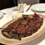 ウルフギャング・ステーキハウス シグニチャー - 