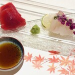 WASHOKU SUSHI ゆゆ梅田 - まぐろ　ひらめ