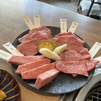 焼肉 The INNOCENT CARVERY 新丸ビル店 - 