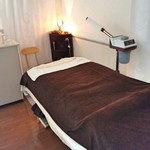 レアレア&レアレア - こちらでエステしてもらいま～す　2014/11