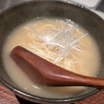 焼き鳥すみえもん - 締めの鶏ラーメン