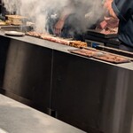 焼き鳥すみえもん - 焼き場