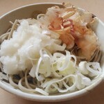 유토리 커피텐 카이하츠점 - 오로시 소바