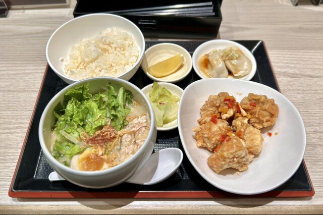 Toripaitan Ramen Jiyugaoka Kageyama Abeno Q'S Moru Ten