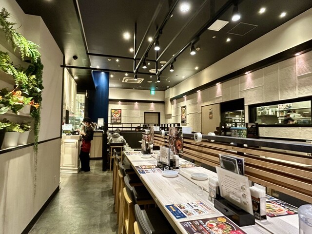 Toripaitan Ramen Jiyugaoka Kageyama Abeno Q'S Moru Ten photo 4