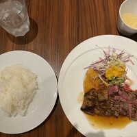 キャトルラパン 北梅田 -  キャトルラパン 北梅田 -