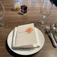 ポム・ダダン - 