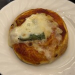 鬼怒川温泉ホテル - 焼き立てピザ