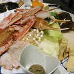 かに道楽 網元 - かにすきの具材