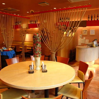 お店のスペースを使い、半個室にアレンジ可能♪貸切も◎