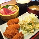 がってん食堂大島屋 - カキフライとお刺身の定食