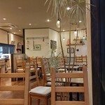 香樹 - 店内　入口方向