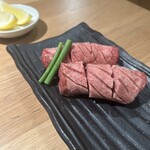 炭火焼肉 とみや - 料理写真: