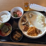 ホテルクラウンヒルズ - 料理写真:【明太子食べ放題・鰯のじんだ煮】福岡・北九州の味が揃う朝食バイキングは、郷土料理と定番品が充実し、旅の朝に嬉しい構成だった。