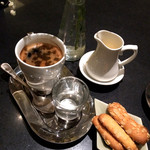 Lobby Lounge - クッキーの量が増えている（笑）