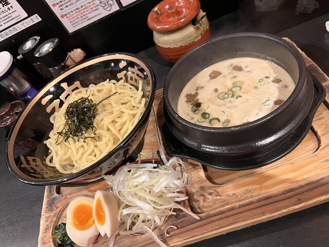 Ukokkei Ramen Ron Yukuhashi Ten