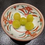 神田錦町 鮨たか晴 - 塩炒り銀杏