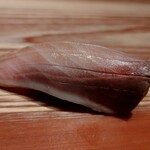 鮨 しょう太 - ■ブリのヅケ