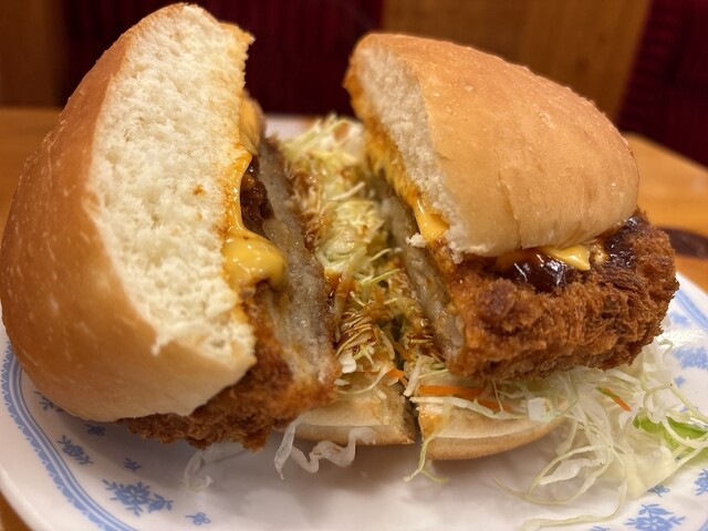 Komeda Coffee Ten Osaka Honmachi Ten