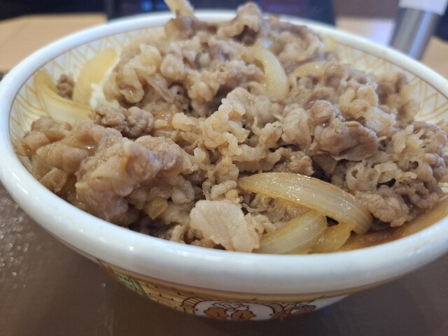 すき家 38号釧路鳥取店 - 新富士（牛丼）の写真