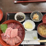 魚喰いの大間んぞく - 定食スタイル