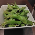 鶏っく - ガーリックペッパー枝豆　380円