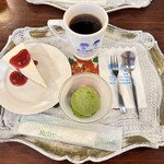会津壹番館 - ケーキセット（レアチーズケーキ＋抹茶アイス付き）訪問時990円税込