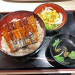 名代 宇奈とと - 