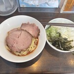 麺や 青雲志 - 色が濃い！
