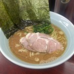 武蔵家 菊名店 - 「ラーメン・並」[平成26年11月15日(土)撮影]