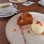 CAFE MIKASA HOTEL 1906 - 信州リンゴのアップルパイ