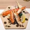 蟹たくみ - 焼き物　ズワイガニとタラバガニ