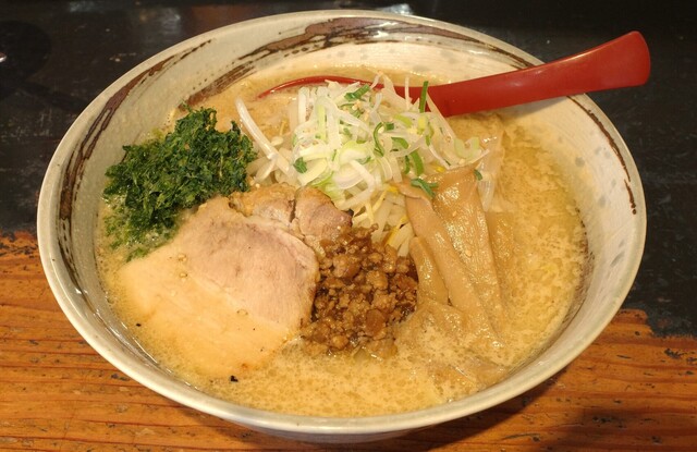 麺屋楽笑（メンヤラクショウ）- 相馬の本格ラーメン店 | 福島県相馬市