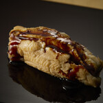 鮨けんすけ - ふわトロ穴子の握り