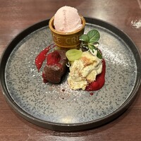 トラットリア イル レガーロ - 