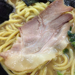 豚骨番長 - チャーシューはこんな感じです。