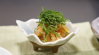 Sake Sakana Omata - サメ軟骨梅肉和え