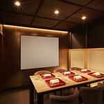 鮨けんすけ - 完全個室テーブル6席（2名様より貸切可）別途、使用料1部屋5000円