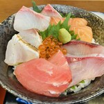 魚屋と海鮮丼 熟鮮-Zen- 禅 - 料理写真: