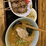 浜勝やきとり店 - 