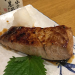 山忠 - ブリの照焼き800円