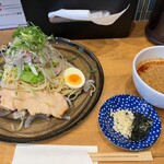 銀治郎 - つけ麺（1玉）　980円