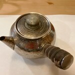 ひろ作 - おかわり用のほうじ茶さんでーす。