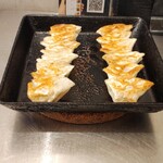 博多餃子 笑井 - 