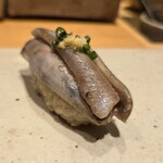 すしやのたい悟 - 愛知三河産の小鰯